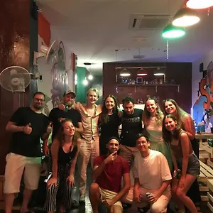 Ostello H2 Worldpackers , The Social